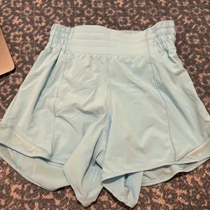Lululemon Shorts thumbnail 1
