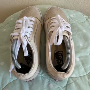 Vans Old Skool Cream and White Sneakers Womens size 6.5 thumbnail 9