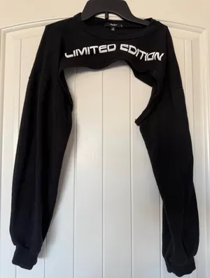 Papaya Y2K Cyber Futuristic Cut-Out Bolero Crop Sweatshirt Top Black Limited Edition Festival Streetwear Small thumbnail 3