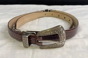 Lake Shore Drive Women's Western Brown Leather Silver Buckle Belt S/M SKU 3260 thumbnail 1