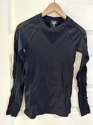 Athleta Oxygen Mesh Top Black Size XS thumbnail 1