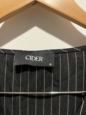 Cider Black Striped Crop Top Button Vest S thumbnail 3