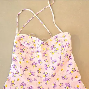 New Zara Lilac Disty Floral Open Laced Up Back thumbnail 8