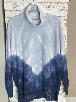 PINK Victoria's Secret Women’s Turtleneck Sweater - Blue and White thumbnail 1