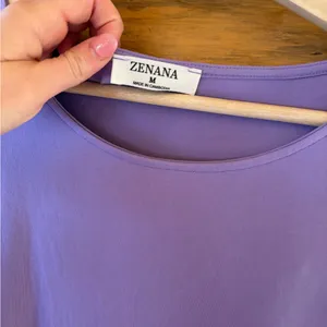 Zenana Sleeveless Lavender Tank size Medium thumbnail 4