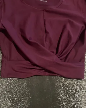Womens XS Under Armour Athletic Short Sleeve Twist Front Crop Top-burgundy thumbnail 5