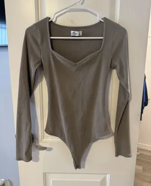 Hollister Bodysuit thumbnail 1