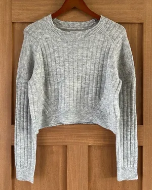 Cotton On Grey Knit Crewneck Pullover Long Sleeve Sweater Women’s size Small​​ thumbnail 1