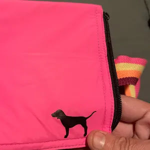 PINK Victoria’s Secret lunch bag thumbnail 6