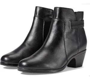 Clarks Boots‎ Size 9US Black Leather Block Heel Zip Up Booties NEW thumbnail 1