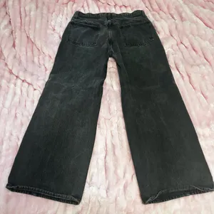 Baggy Old Navy Jeans thumbnail 4