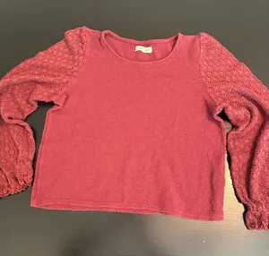 Madewell Womens Medium Red Textured Knit Eyelet Puff Sleeve Crewneck Top‎ thumbnail 1