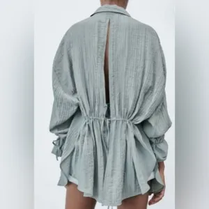 ZARA Light Green Button-Up Open Back Shirt Size‎ M thumbnail 2