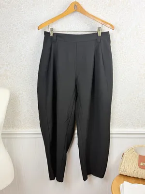 Halara Black Mid-Rise Pocket Barrel Leg Baggy Work Pants - Size - Medium thumbnail 4