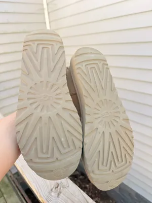UGG Mini Boots Chestnut thumbnail 6