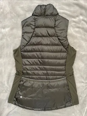 Lululemon Down For A Run II Olive Green Quilted Puffer Vest hiking run fall 12 thumbnail 9