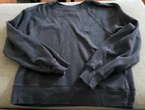 Abercrombie Crewneck thumbnail 1