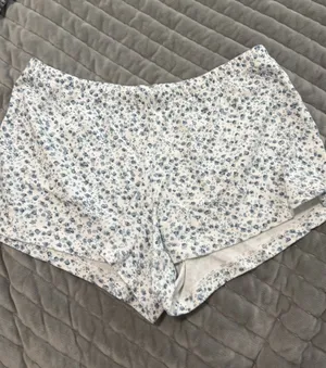 Brandy Melville thumbnail 1