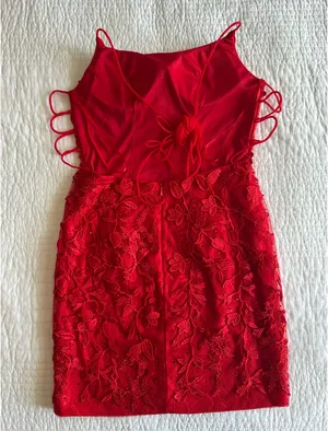 Amazon Red Homecoming Dress Lace Appliqués thumbnail 2