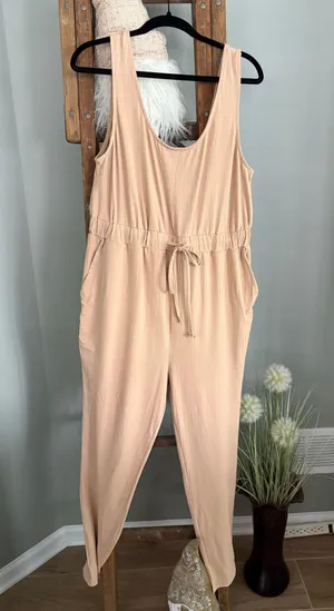 Light tan size XL elastic waist jumpsuit thumbnail 1