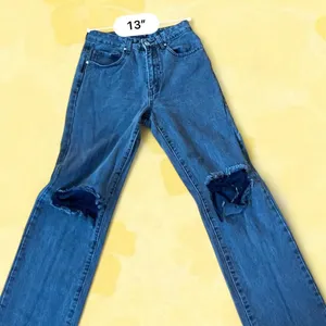 Cotton On Distressed Straight Leg Jeans thumbnail 3