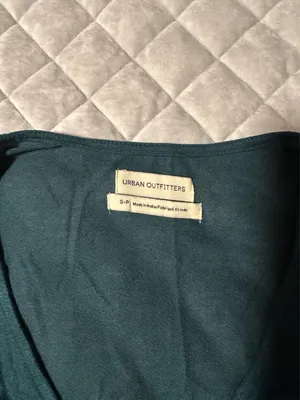 Urban Outfitters Green Crop Long Sleeve thumbnail 2