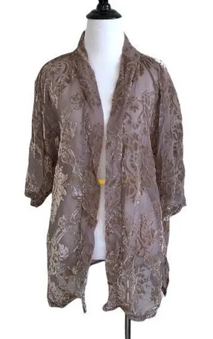 5/$30 🎈 BKE‎ boutique women’s medium velvet cardigan thumbnail 1