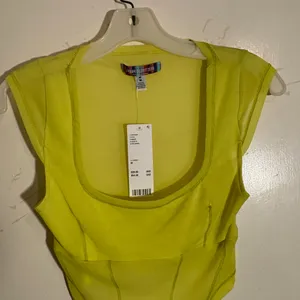 NWT Zara Sheer Mesh Neon Yellow Crop Top thumbnail 4