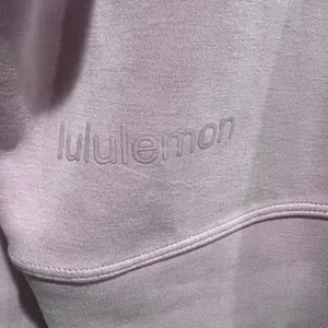Lululemon Perfectly Oversized Softstreme Cropped Crewneck Sweatshirt Size 6 Pink thumbnail 5