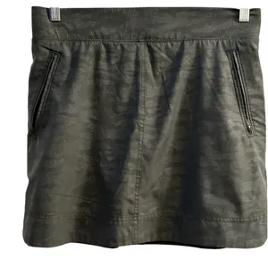 Orvis Women's Camo Skort Size S Green Stretch Travel Casual‎ Short thumbnail 1