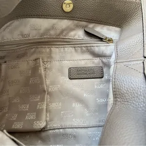 Michael Kors Jamesport Leather Hobo Large Shoulder Bag Taupe Tan Nude Gold thumbnail 9