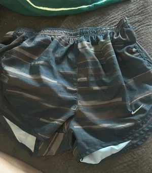 Nike light weight shorts Xs thumbnail 1