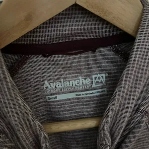 Avalanche Women's Purple Quarter-Zip Top thumbnail 3