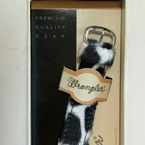 Wrangler Montana Silversmiths Cowhide Print Watch Silver Tone WR181 New in Box thumbnail 3