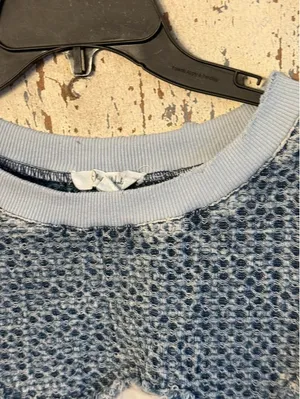 Oli & Hali Mixed Fabric Distressed Crewneck pullover, size small, gray/blue thumbnail 3