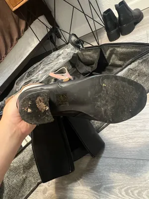 Black boots Size 8 thumbnail 5