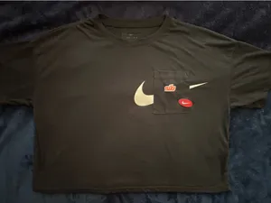 Nike Dri-Fit Crop Top thumbnail 1