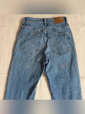Madewell The Curvy ‘90s Straight Jean in Enmore Wash Size 25 Medium Vintage Wash thumbnail 10