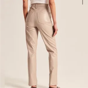 Abercrombie and Fitch Vegan Leather 90s Straight Ultra High Rise thumbnail 2