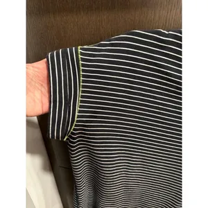 Lululemon women's short sleeve Stripe size 12 thumbnail 2