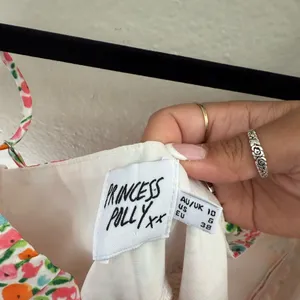Princess Polly Floral Maxi Slip Dress Summer Vacation Resort Beach Size thumbnail 4