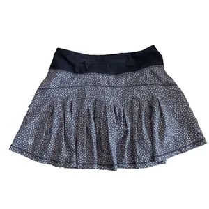 Lululemon Circuit Breaker Skort Frozen Fizz White Black Size 2 Tall 15" thumbnail 4
