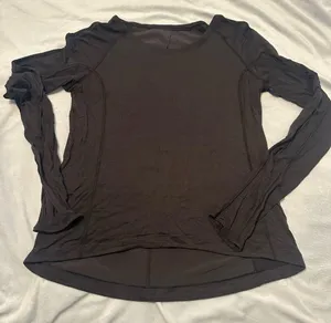 Lululemon long sleeve shirt size 12 thumbnail 1