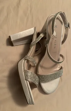 White Jeweled Heels Size 7.5 thumbnail 1