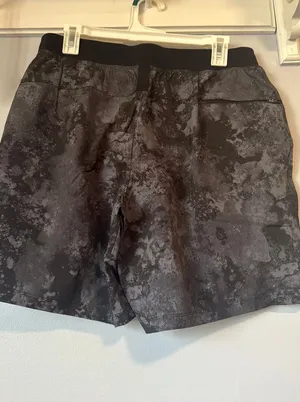 Lululemon men’s LTT short 7” lined  thumbnail 2
