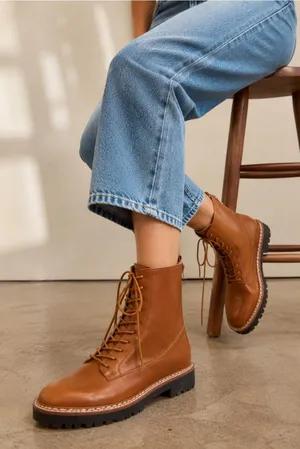 Madewell The Citywalk Lugsole Lace-Up Boot Leather Size 9 NWOB thumbnail 1