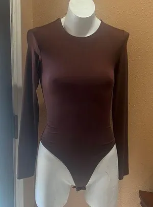 SWS contour brown long sleeve bodysuit Size M thumbnail 1