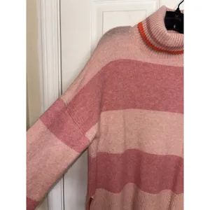 J Crew Supersoft Pink Striped Merino Wool Alpaca Blend Turtleneck Sweater M thumbnail 4