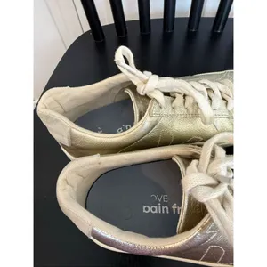 Veja esplar gold leather fashion sneaker size 6 thumbnail 8