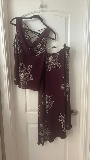 Purple hibiscus print skirt set Size 12 thumbnail 3